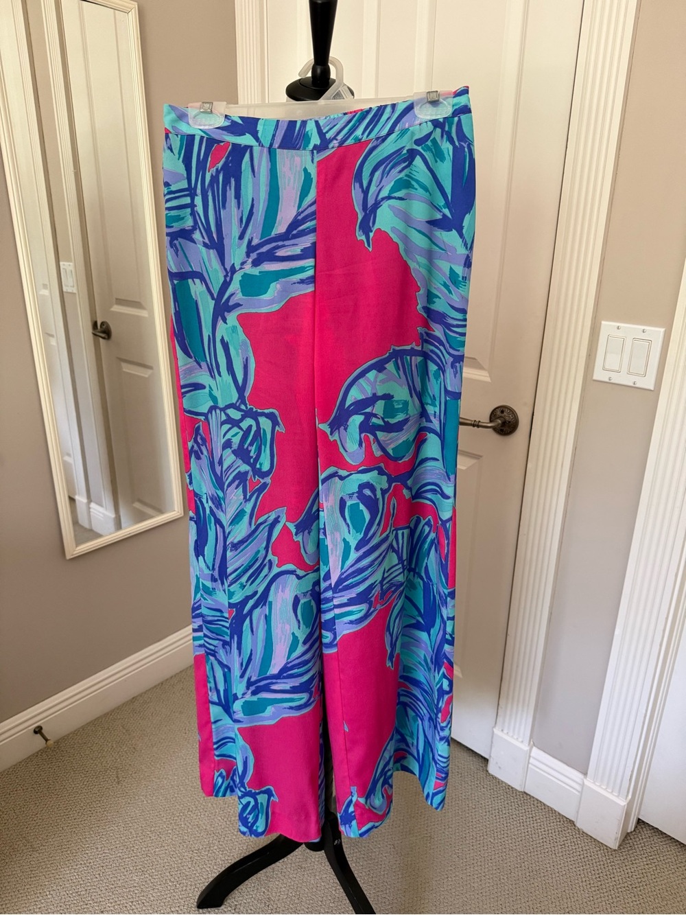 Lilly Pulitzer Magenta Wide-Leg Pants with Teal & Blue Leaf Print